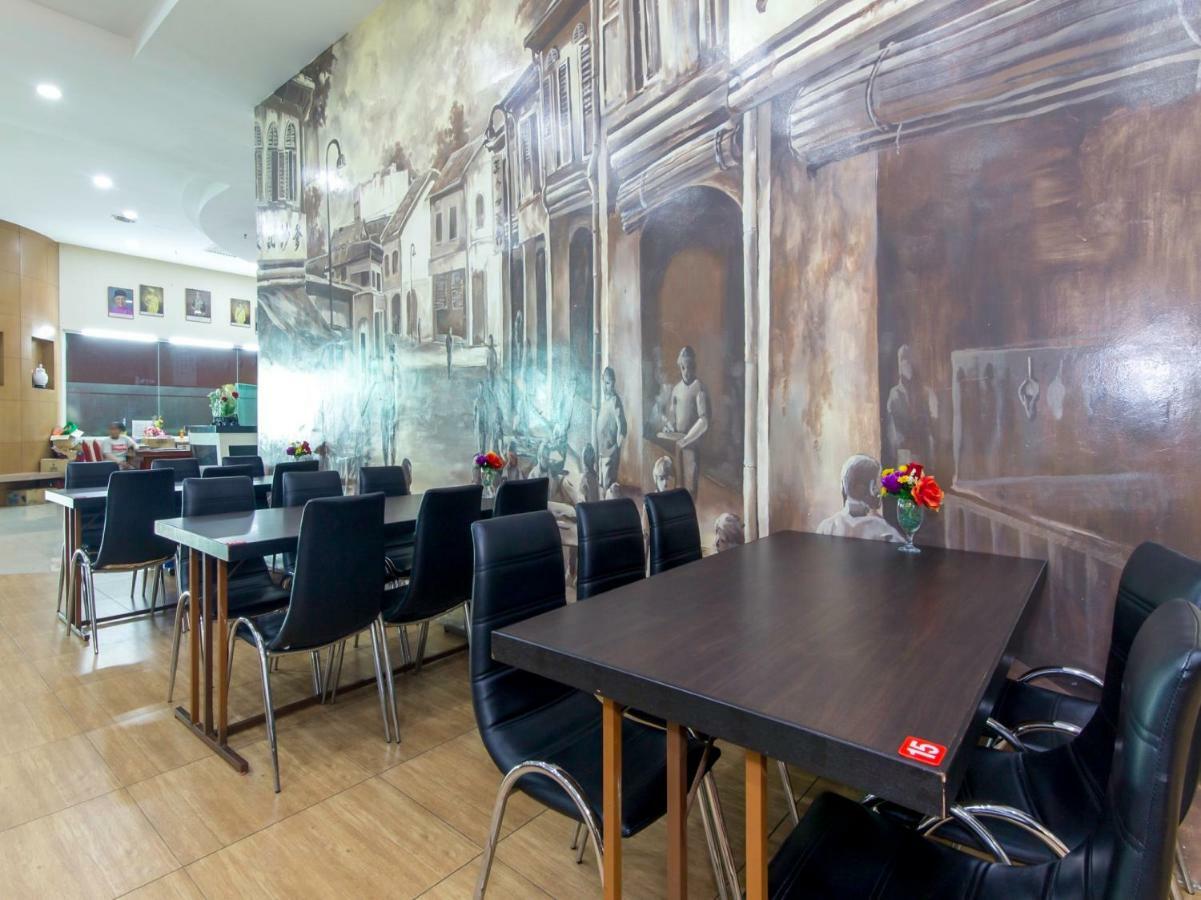 Oyo 776 Fame Hotel Seremban Dış mekan fotoğraf