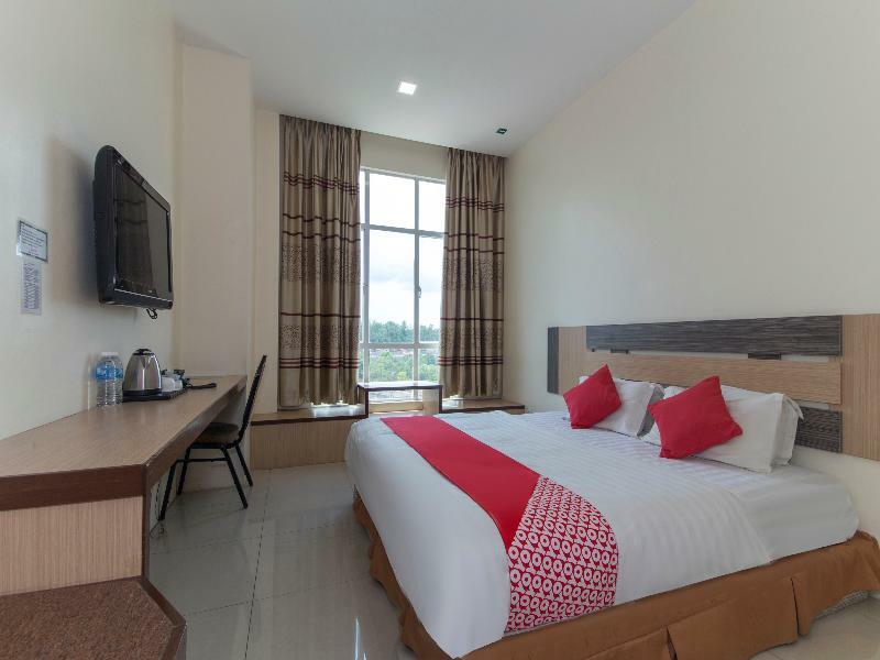 Oyo 776 Fame Hotel Seremban Dış mekan fotoğraf