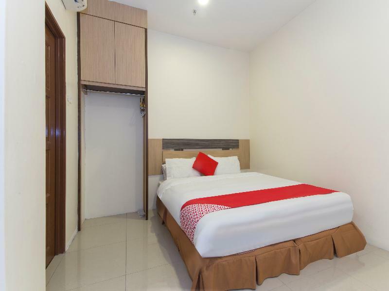 Oyo 776 Fame Hotel Seremban Dış mekan fotoğraf