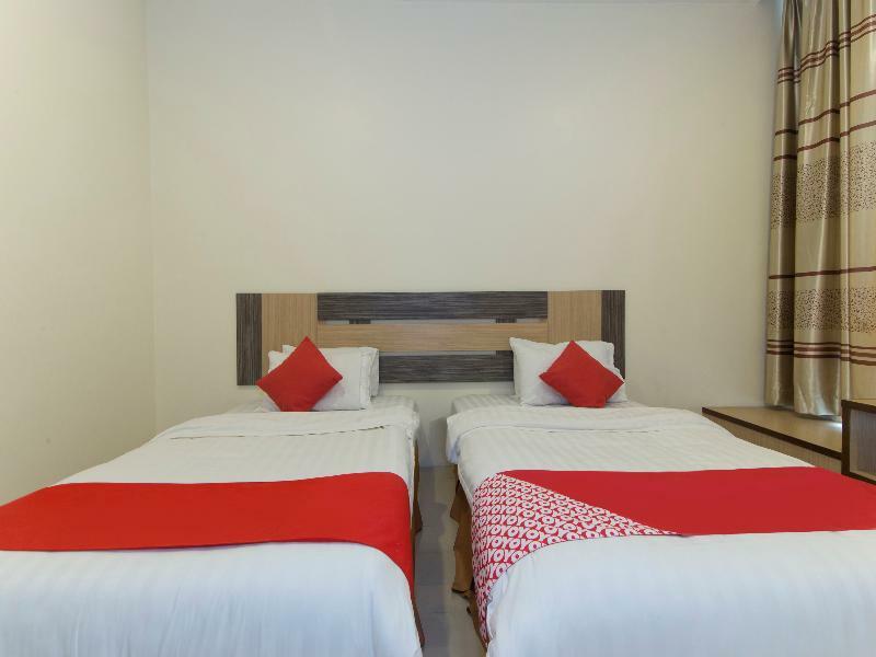 Oyo 776 Fame Hotel Seremban Dış mekan fotoğraf